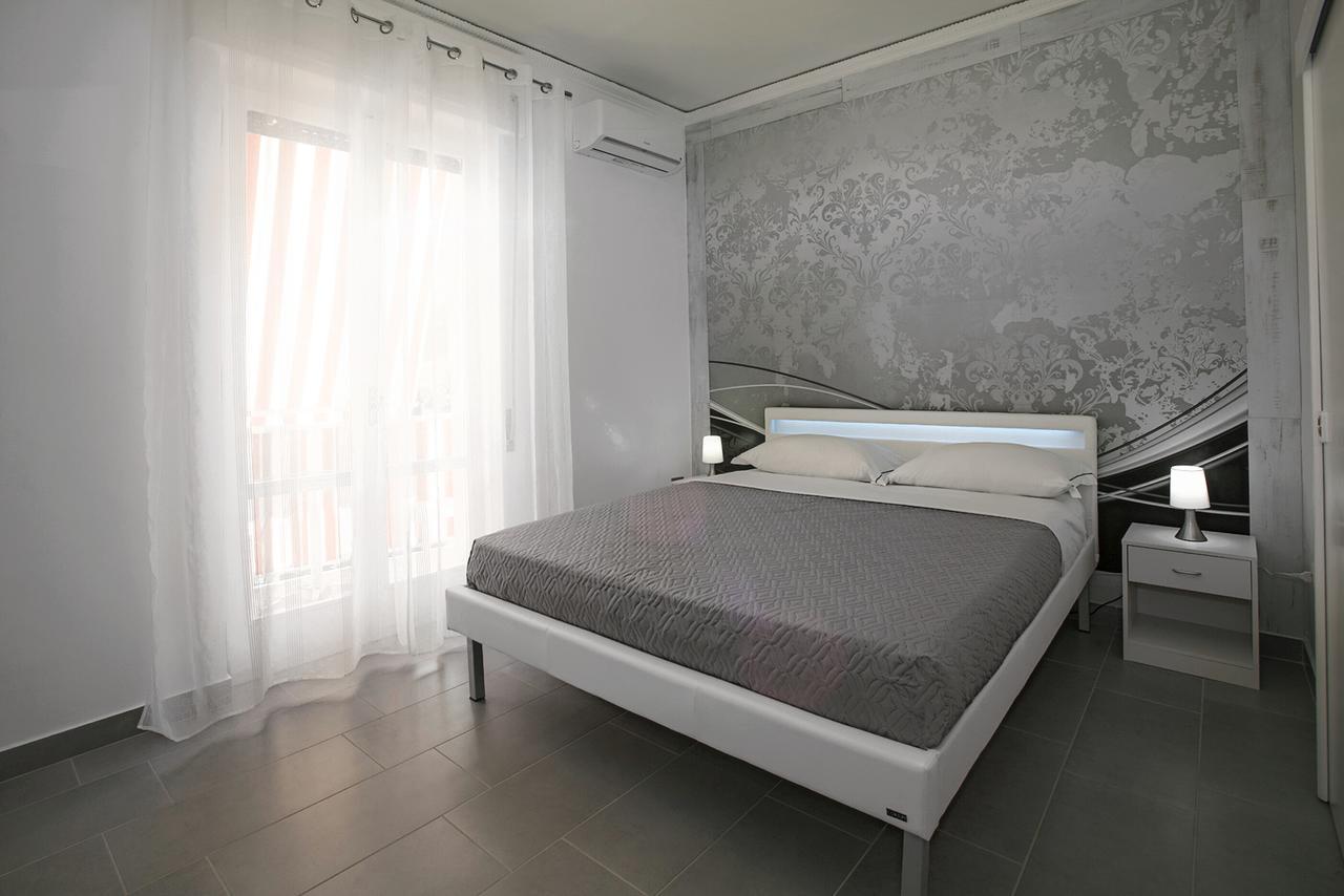 Casola di Napoli Enjoy Vida Bed & Breakfast エクステリア 写真
