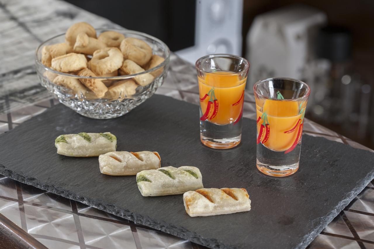 Casola di Napoli Enjoy Vida Bed & Breakfast エクステリア 写真